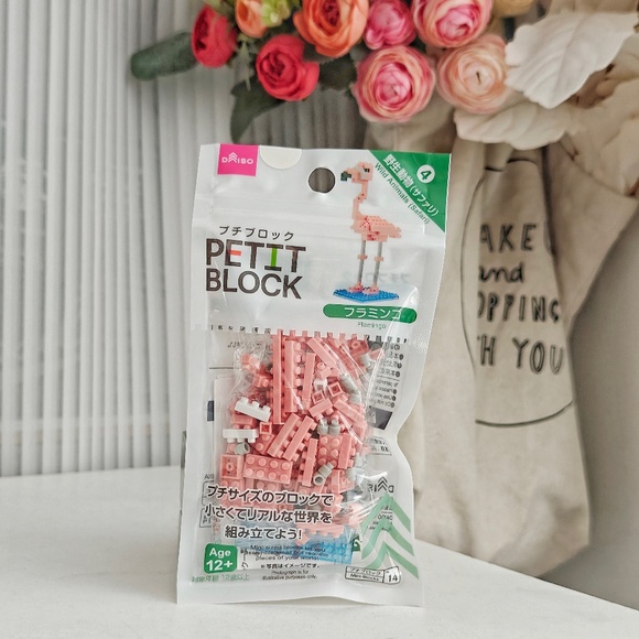 New Daiso Petit Block Building Toy Wild Animals Flamingo - Picture 1 of 2